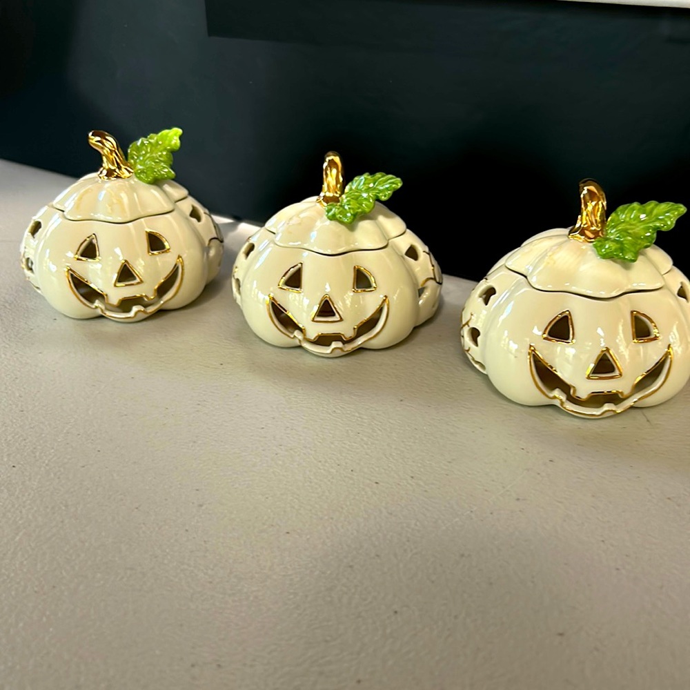 Set of 3 Lenox Jack ‘o Lantern tea light candle holders